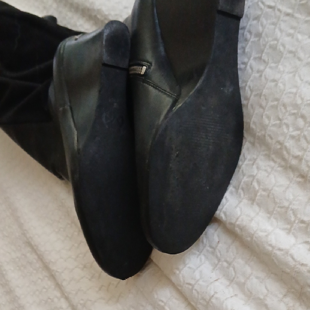 Michael Kors Black Leather Wedge Shoes 7.5 - Picture 4 of 6